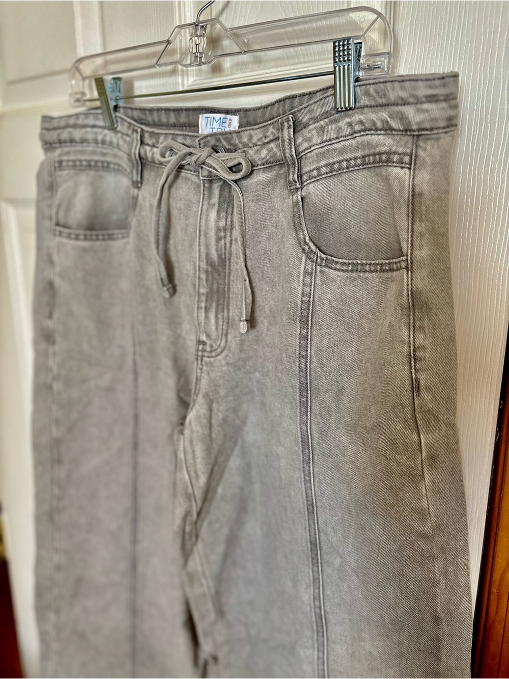 Time and Tru Women’s Washed Gray Drawstring Wide-leg Jeans